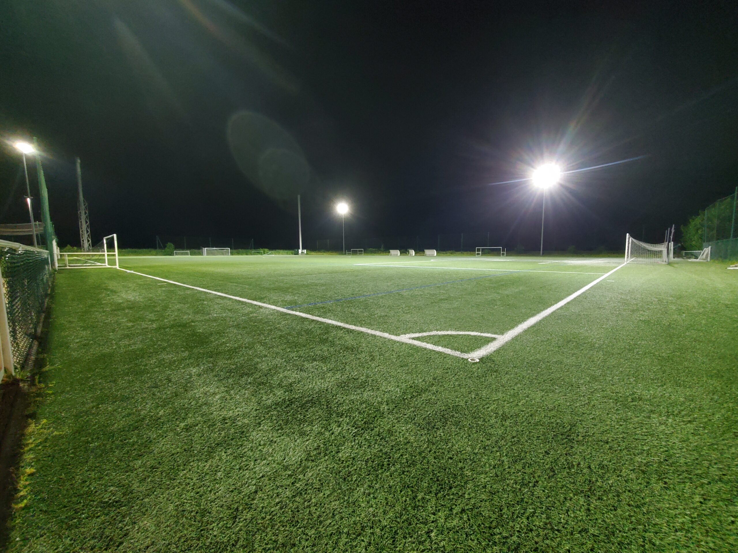 Éclairage sportif - Stade de Foot de la commune de Bouafle E7